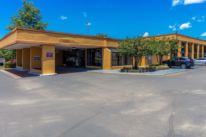 Quality Inn Starkville near University