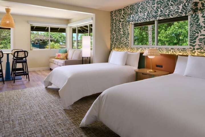 Royal Lahaina Resort & Bungalows