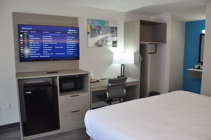 Clarion Greenville Airport Inn
