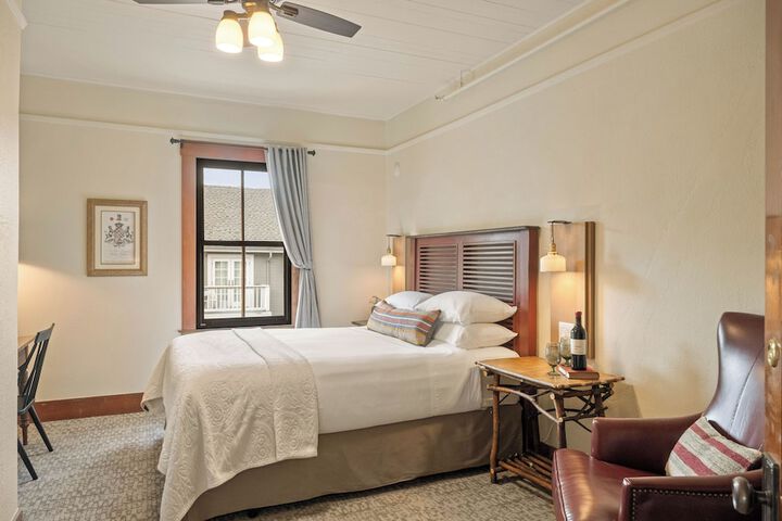 Room 32 of 113