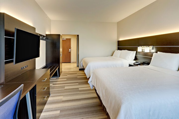Room 48 of 78
