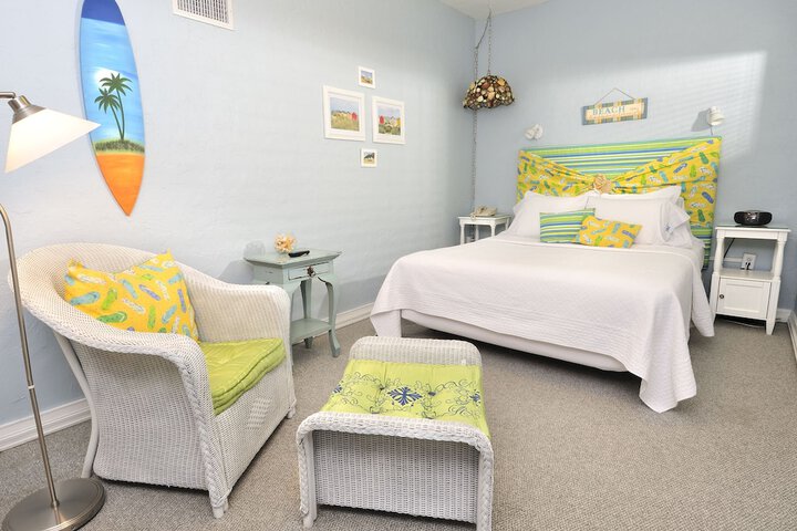 Room 30 of 80