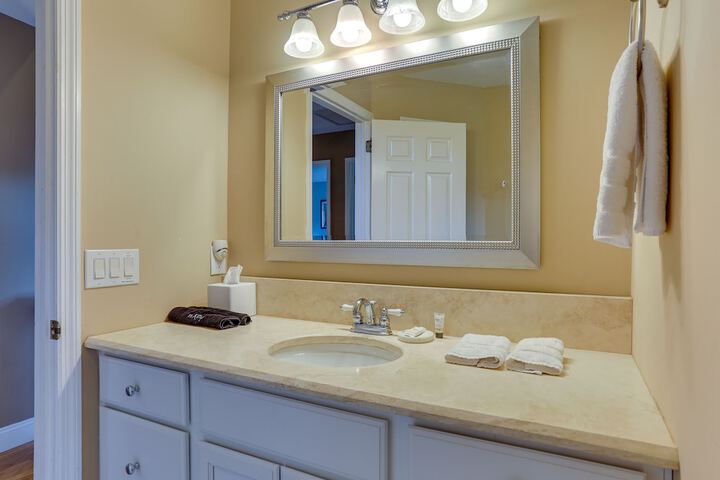 Warwick Vacation Rental w / Private Yard & Fire Pit