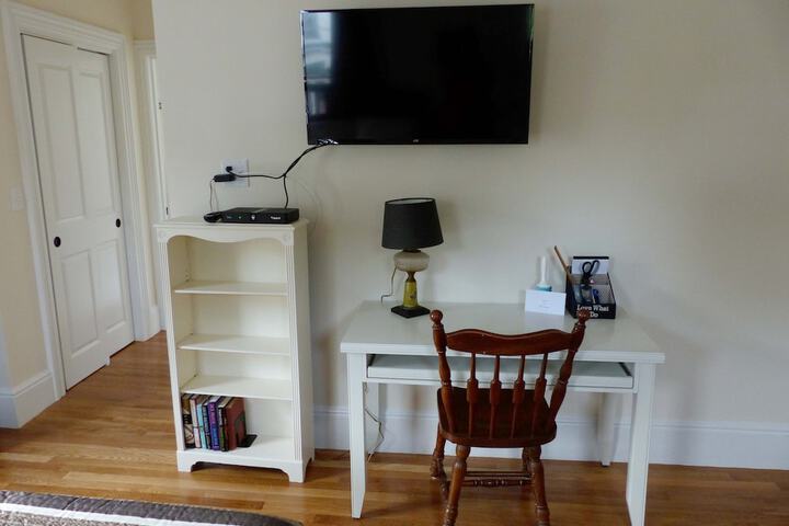 Room 27 of 39