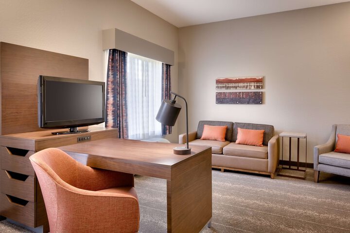 Room 14 of 39