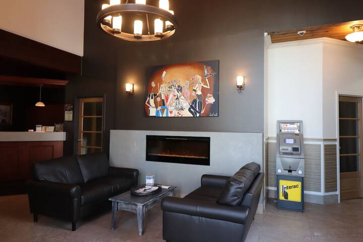 Hotel Interior 6 of 38