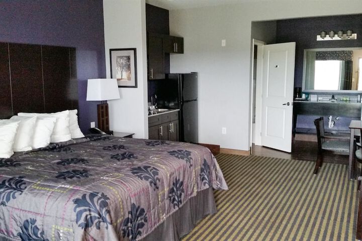 Room 17 of 30