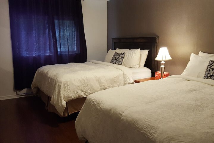 Room 26 of 65
