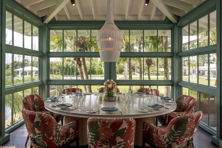 Dining 122 of 159