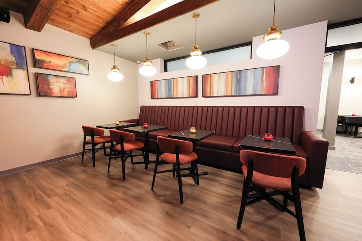 Village Inn