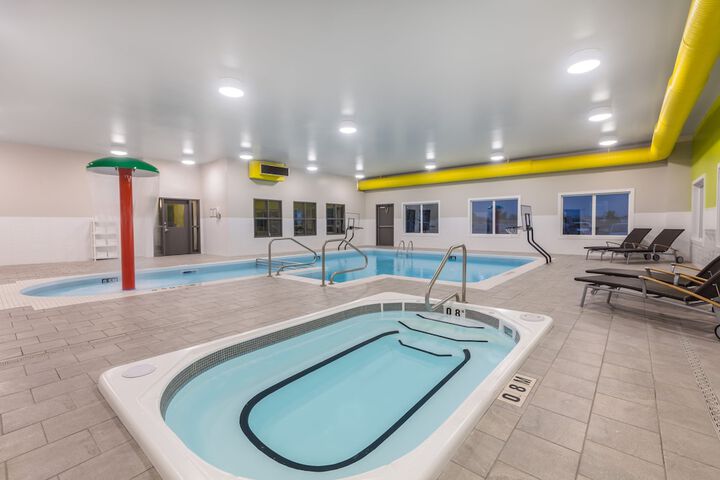 Pool 5 of 77
