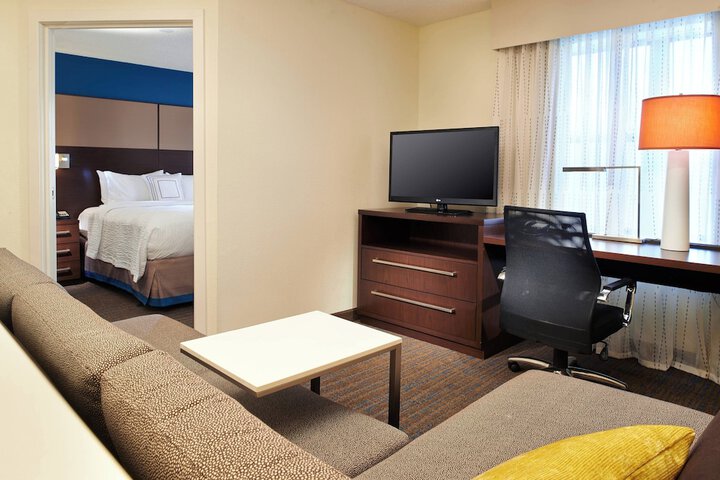 Room 26 of 45