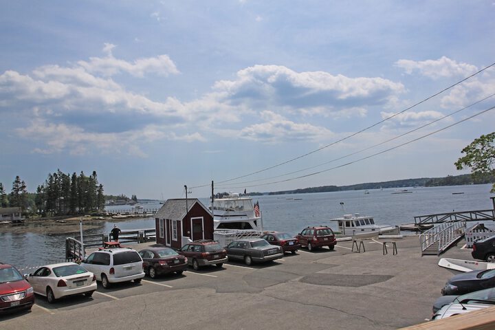 Tugboat Inn