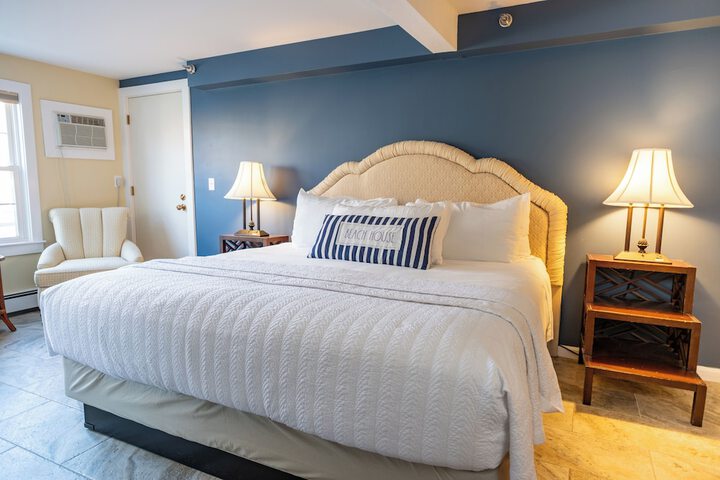 The Beach House Inn