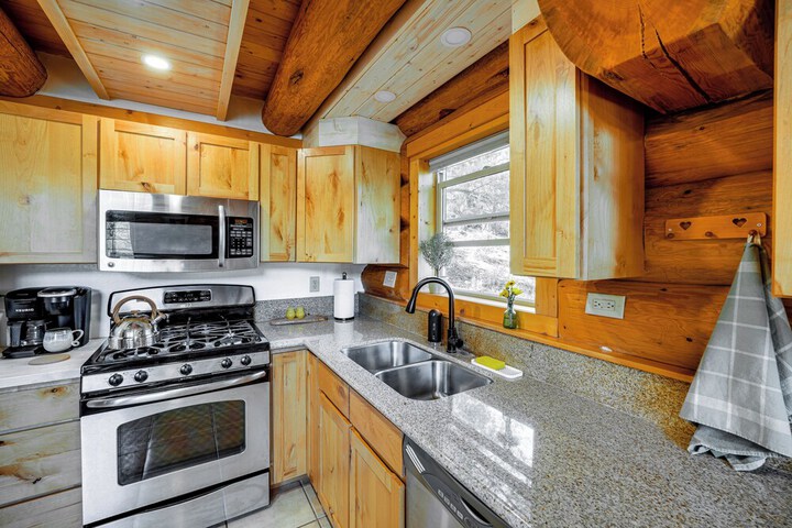 Pinon Pines Vacation Rental: Hike Bike & Atv!