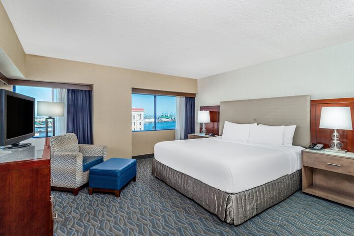 Room 40 of 75