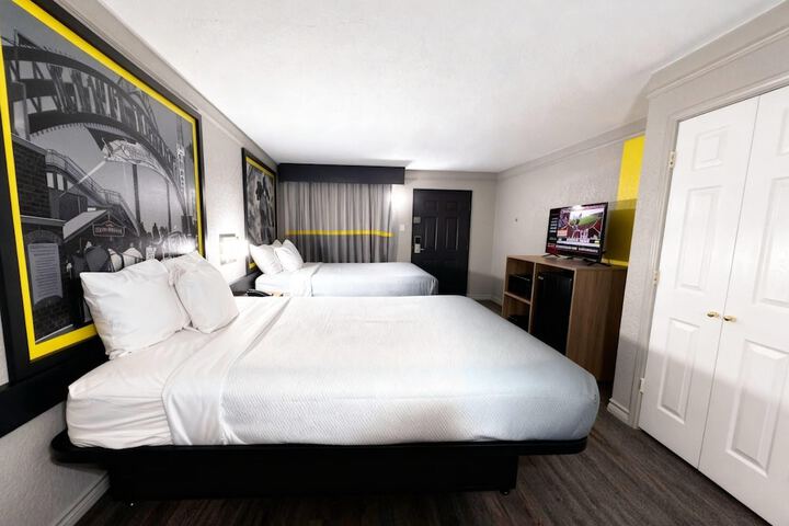 Super 8 by Wyndham Nacogdoches Near University