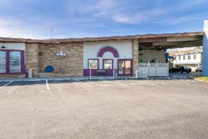 Motel 6 North Lima