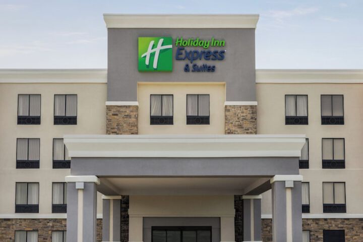 Hotel 2 of 46