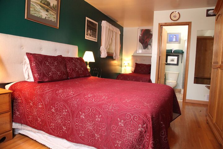 Room 16 of 39