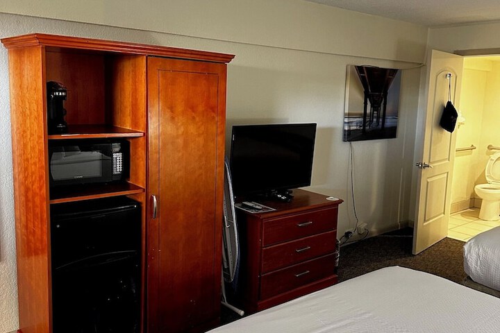 Room 21 of 47