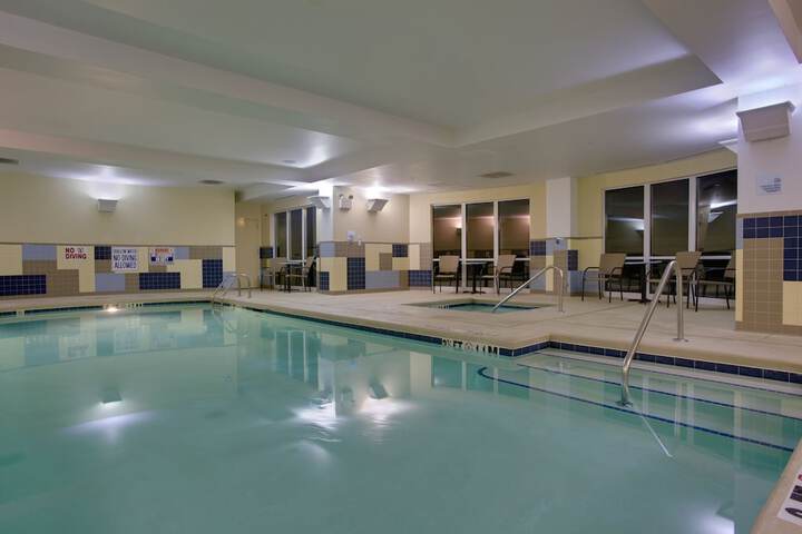Pool 14 of 70