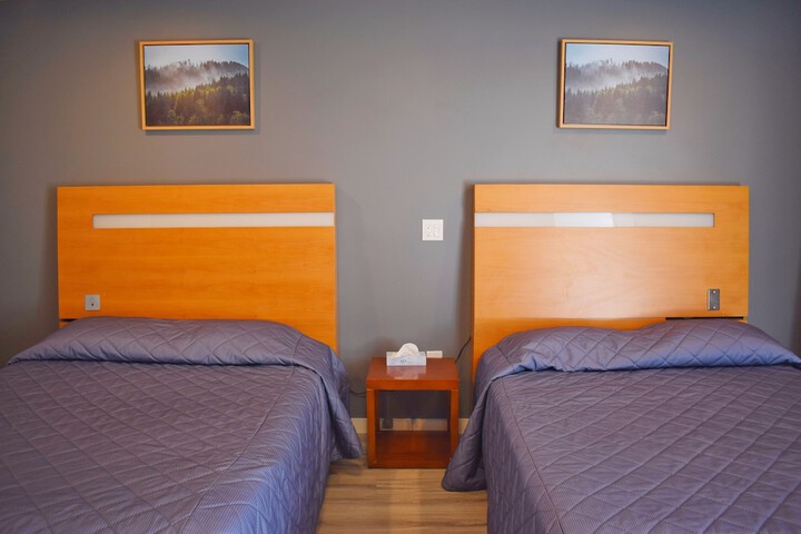 Room 46 of 82