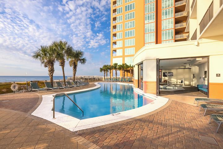 Hampton Inn & Suites Orange Beach / Gulf Front
