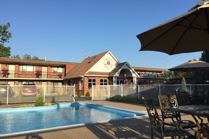 Motel et Appartements du Fleuve
