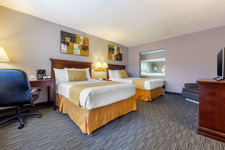Room 35 of 58