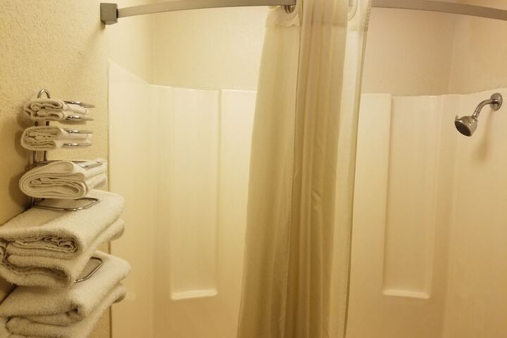 Americas Stay Inn