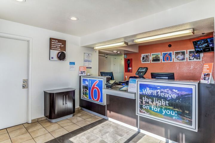 Motel 6 Atlanta Smyrna / Ballpark