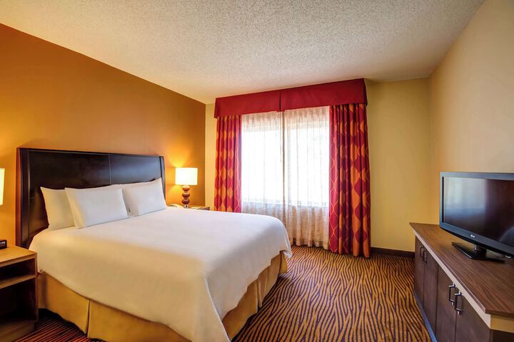 Room 18 of 26