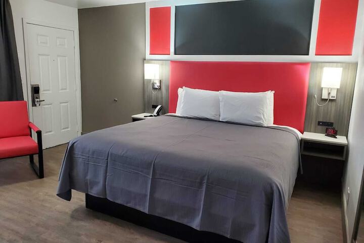 Room 22 of 25