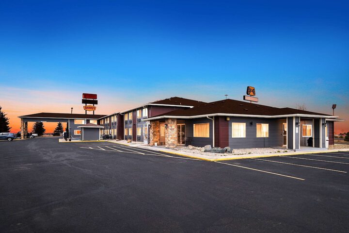 Hotel 2 of 47