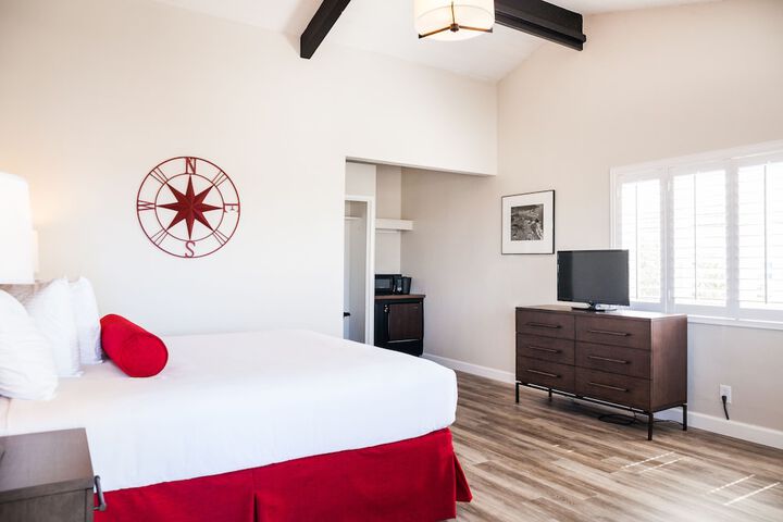 Room 32 of 52