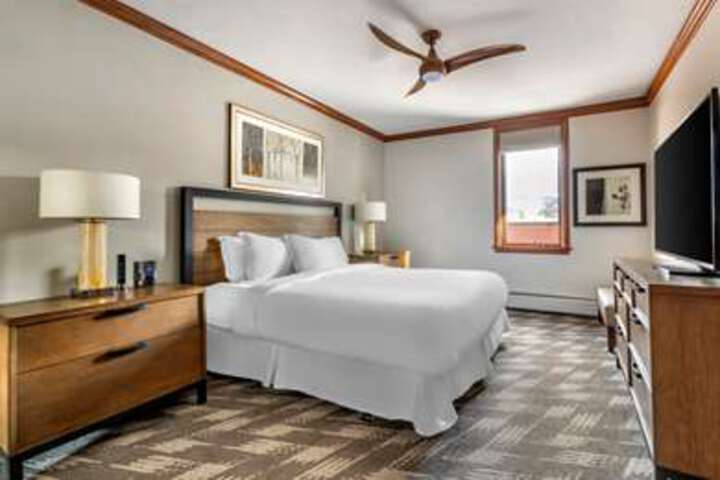 Room 113 of 168