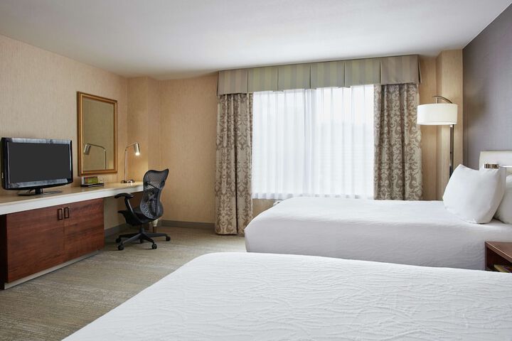 Room 30 of 46