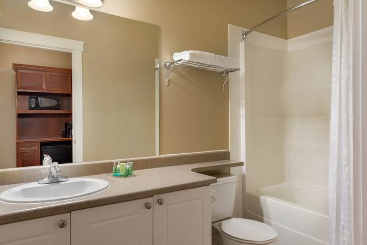 Stanton Suites Hotel Yellowknife