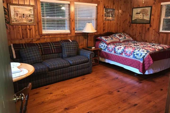 Mountain Aire Cottages Inn & Glamping