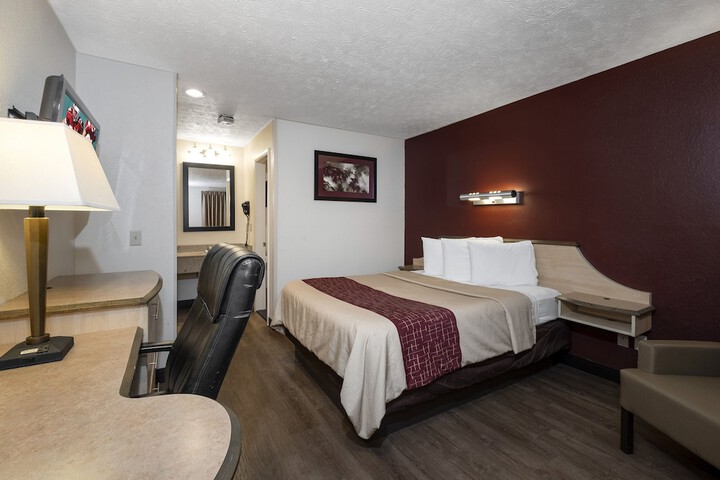 Room 13 of 54