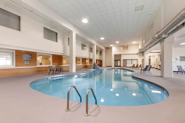 Pool 4 of 36