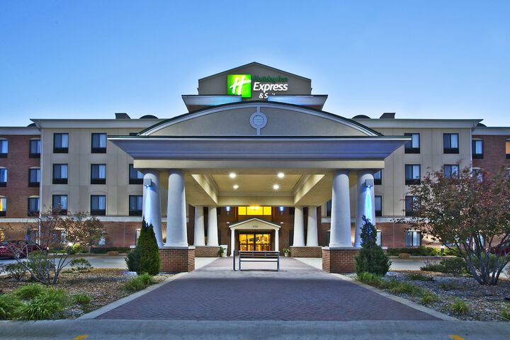 Hotel 2 of 37
