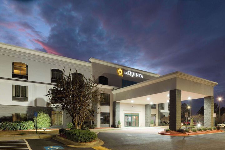 Hotel 4 of 29
