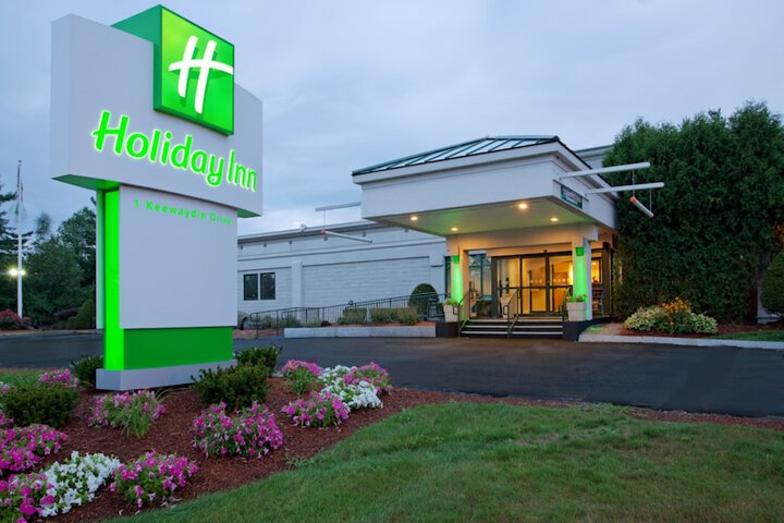 Hotel 4 of 42
