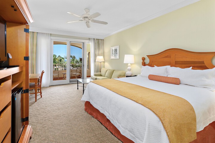 Room 21 of 77