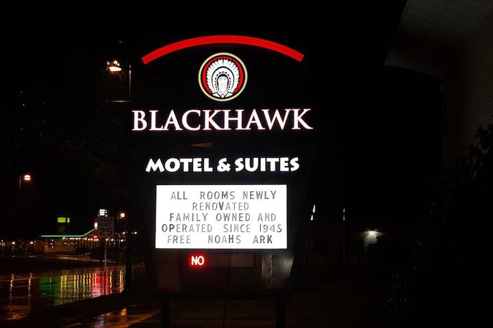 Hotel 11 of 120