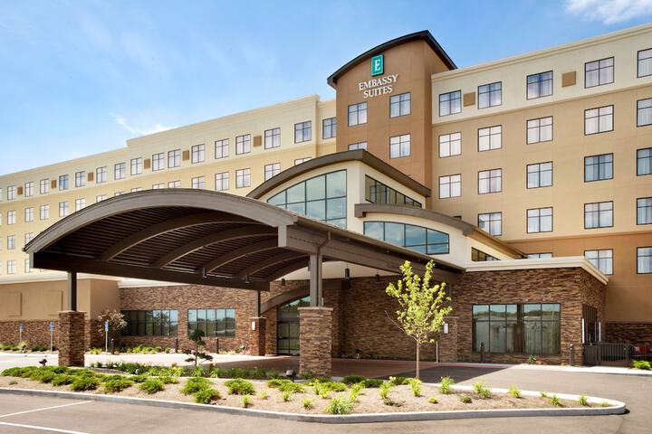 Hotel 2 of 41