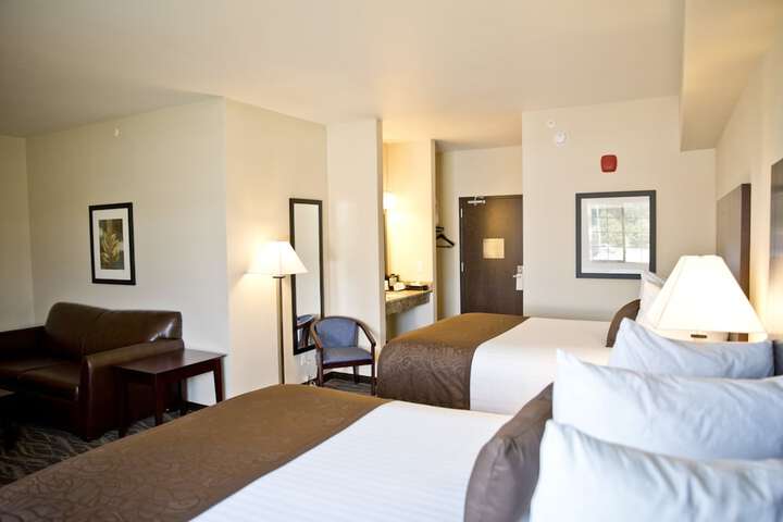 Room 12 of 41