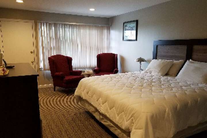 Room 41 of 74